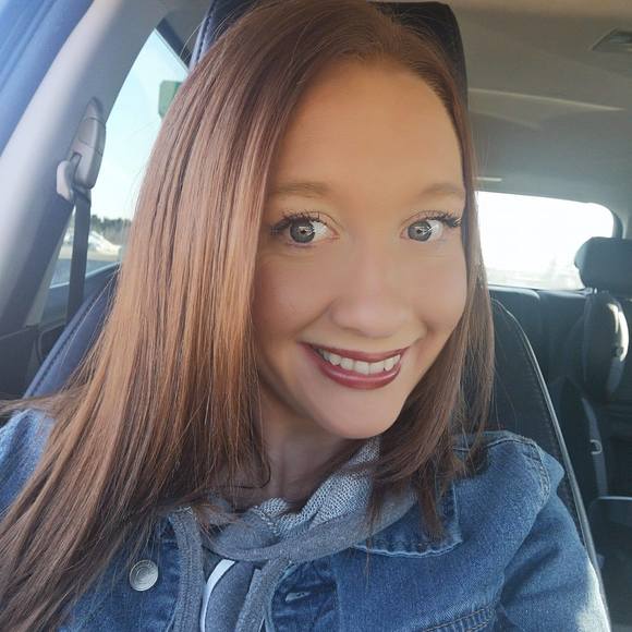 Meet your Posher, Tina - Picture 1 of 1